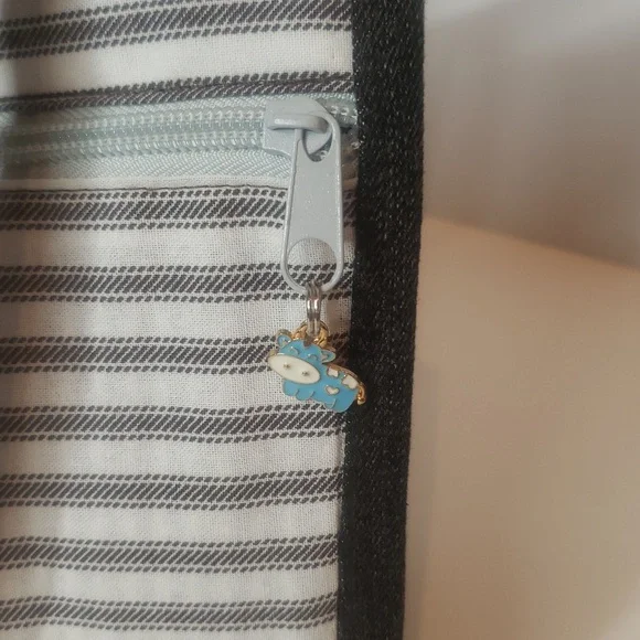 Handmade Mini Handbag - Picture 9 of 9